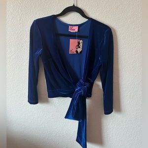 Wrap Top in Midnight blue velvet NWT